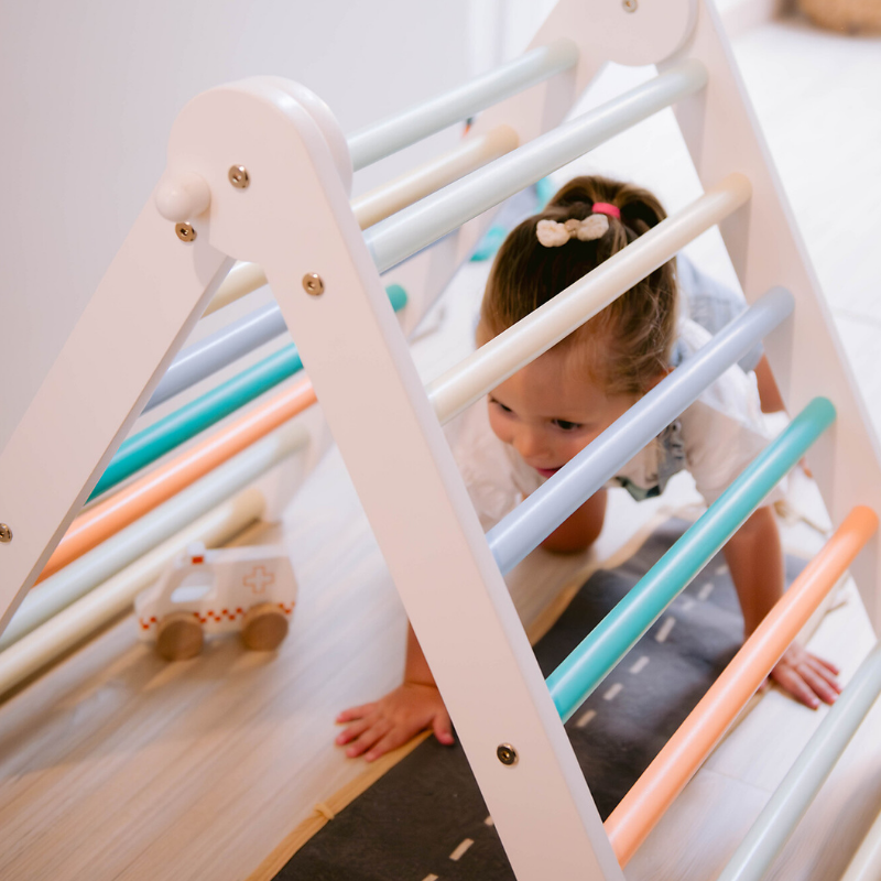 Family Nation - Triangolo Montessori Pikler Rainbow per equilibrio e agilià - Sunny Beach