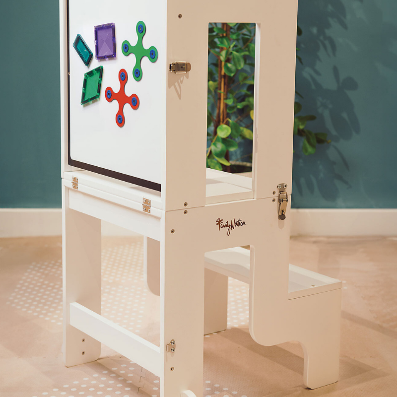 Family Nation - Torre Montessori 3 in 1 con Lavagna magnetica e convertibile in Tavolo e Sedia - Bianco