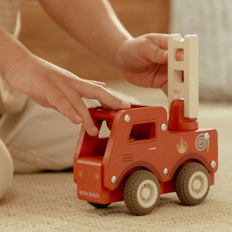 Little Dutch - Camion dei Pompieri e Vigili del Fuoco con personaggio - Essentials