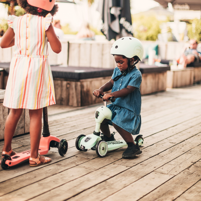 Scoot and Ride - Monopattino e Triciclo - Highwaykick 1 - Trasformabile 2 in 1 - verde kiwi