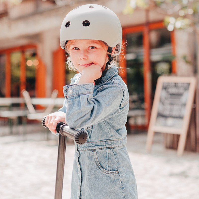 Scoot and Ride - Casco - tg. S-M - luce posteriore e chiusura magnetica - cenere Ash