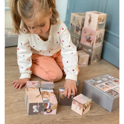 Egmont Toys - Puzzle a cubi Famiglia di conigli