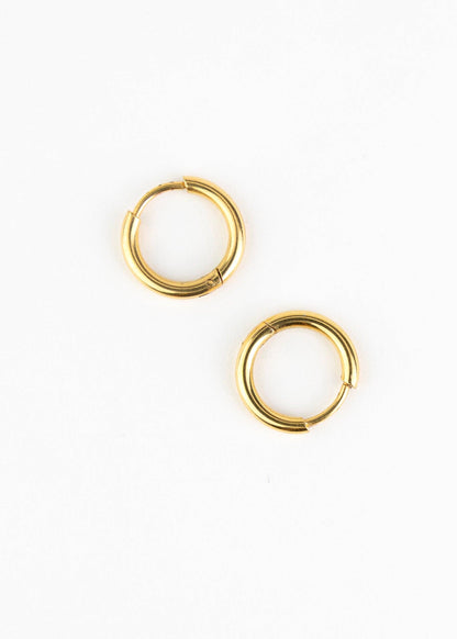 Mrs. Eartha - Essential Hoops - Orecchini a cerchio dorati: 14 mm