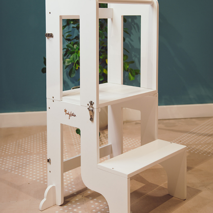 Family Nation - Torre Montessori 2 in 1 convertibile in Tavolo e Sedia - Bianco
