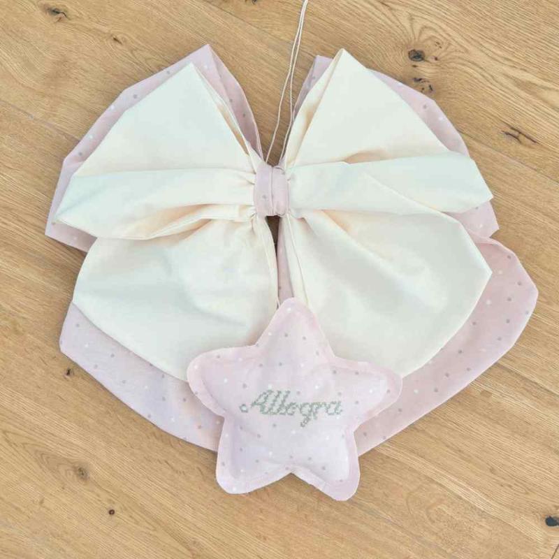 Fiocco nascita bianco e rosa fatto a mano con stella pendaglio