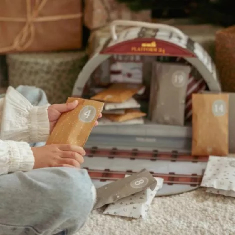 Little Dutch - Calendario dell'Avvento in Legno - 24 regali - Natale