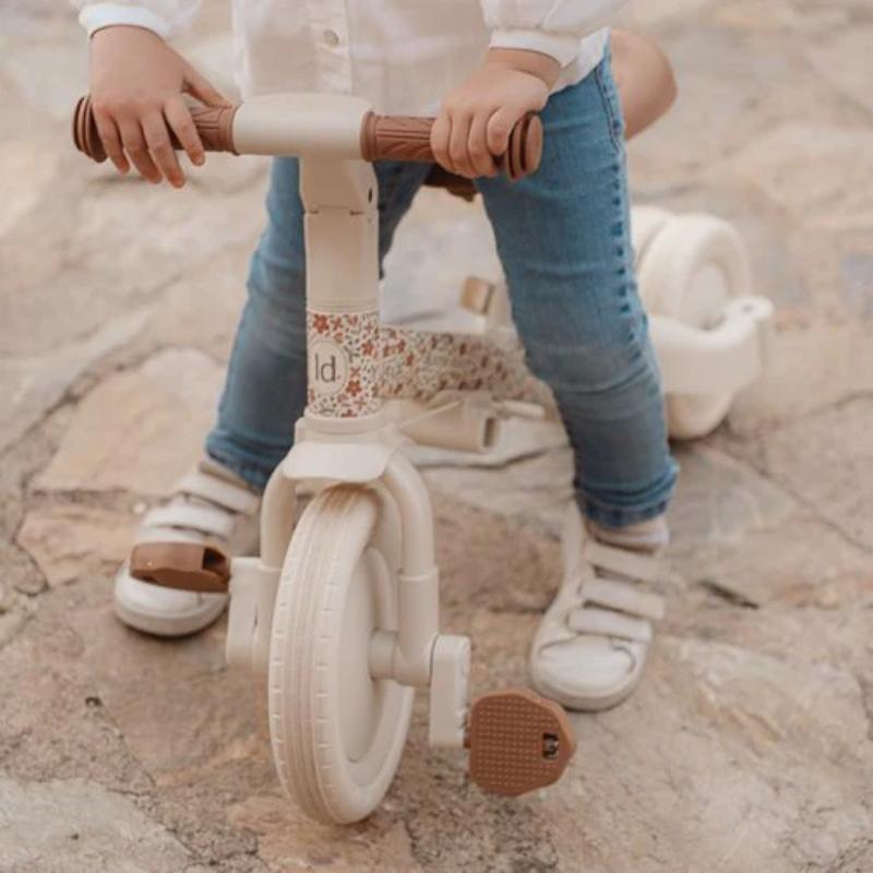 Little Dutch - Triciclo Evolutivo 4 in 1 Kaya-Balance - Bianco con Fiorellini