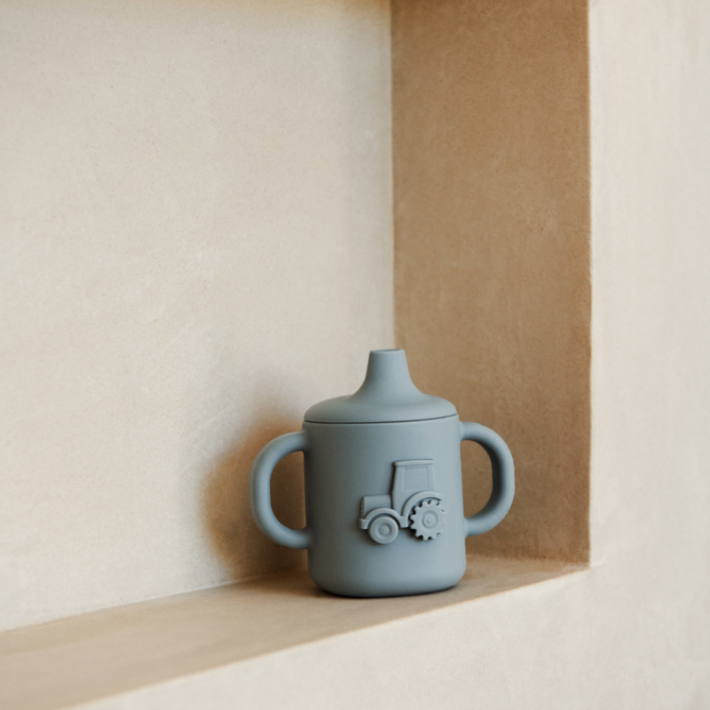 Liewood Amelio Sippy Cup Trattore Blu | Bicchiere Silicone Beccuccio Bimbi
