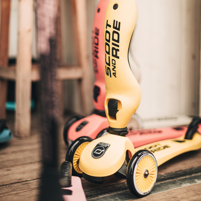 Scoot and Ride - Monopattino e Triciclo - Highwaykick 1 - Trasformabile 2 in 1 - giallo lemon