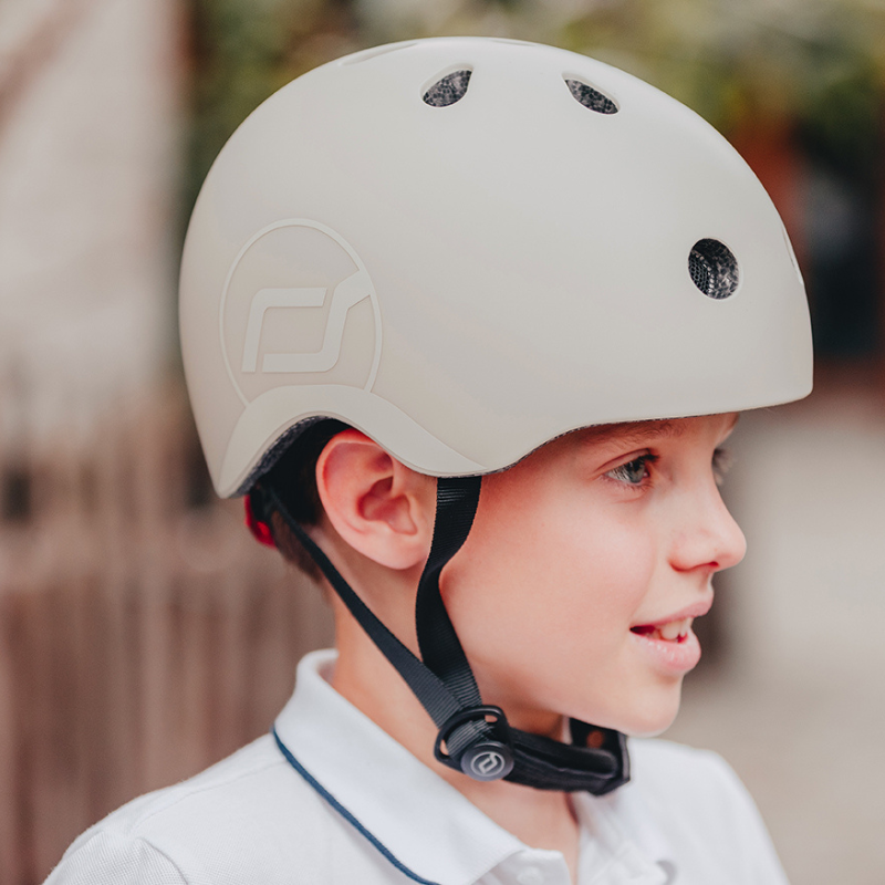Scoot and Ride - Casco - tg. S-M - luce posteriore e chiusura magnetica - giallo lemon